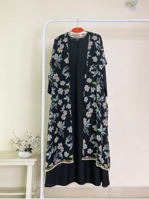 ZAHRA CAPE (GARDENIA)