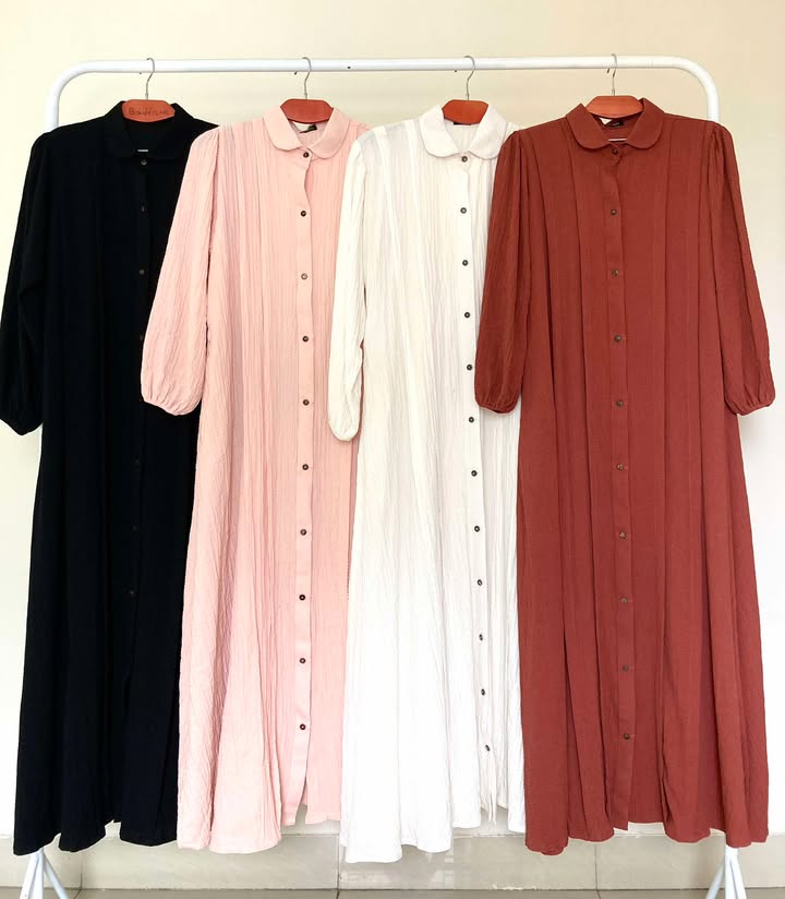 চার রঙের বোরকা কোলাজ